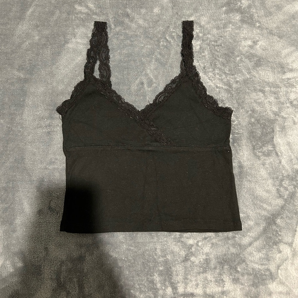 NWOT Brandy Melville Lace Cami - Black